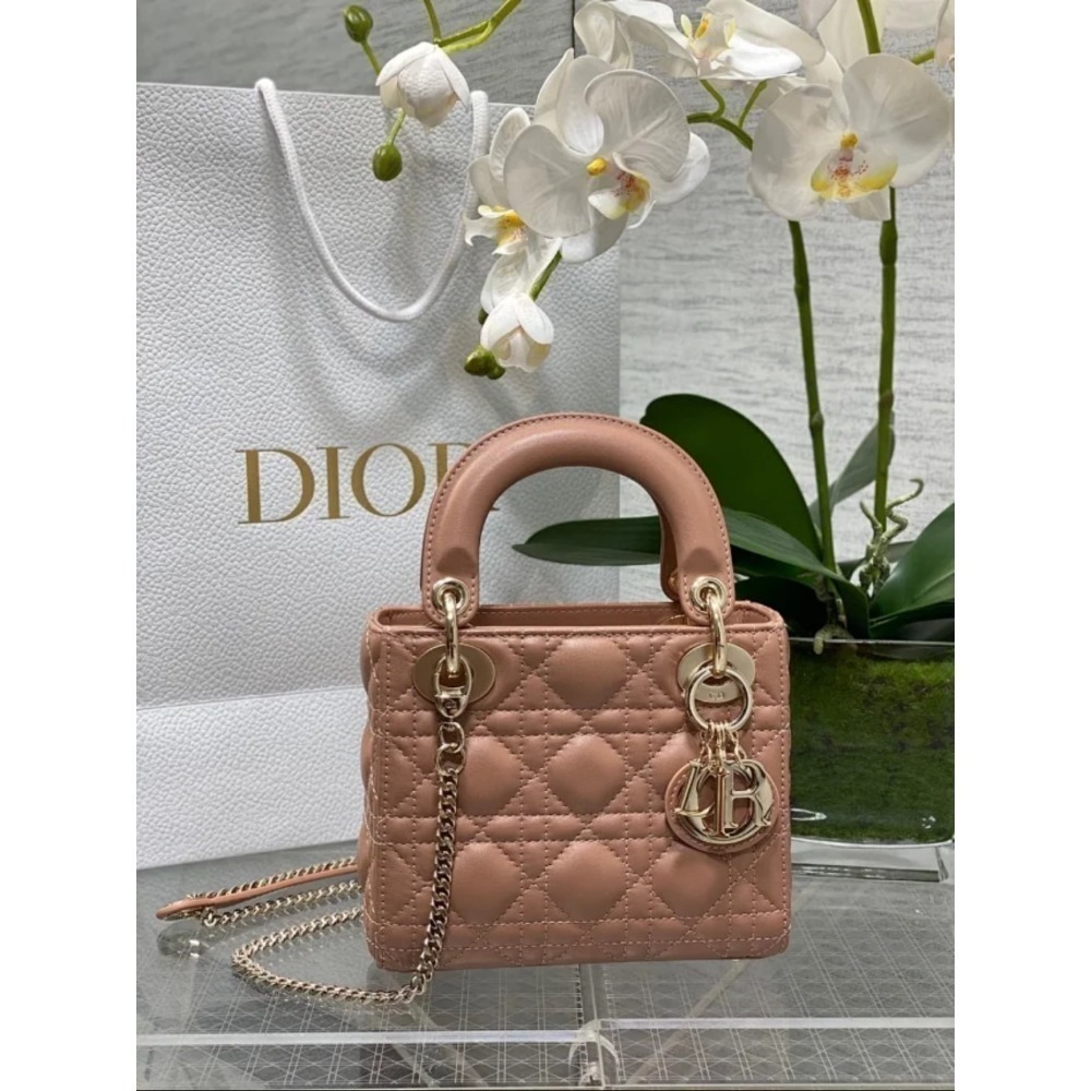 凱莉包包『只做原廠代購級別』9.9成新 超Mini 終極渠道 Dior Lady 黛妃包 經典女包 羊皮漆皮金扣銀扣琺瑯-規格圖1