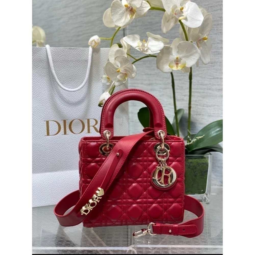 凱莉包包『只做原廠代購級別』9.9成新 超Mini 終極渠道 Dior Lady 黛妃包 經典女包 羊皮漆皮金扣銀扣琺瑯-規格圖1