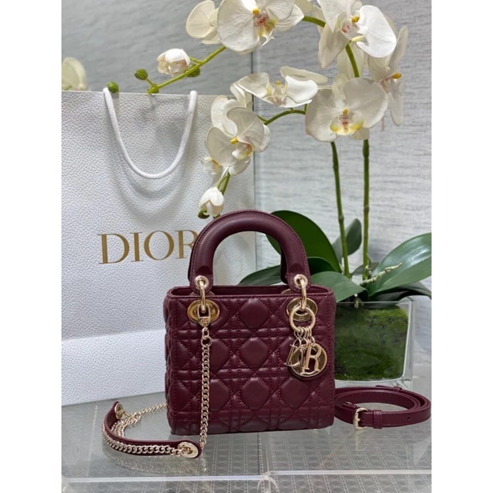 凱莉包包『只做原廠代購級別』9.9成新 四格 終極渠道 Dior Lady 黛妃包 經典女包 羊皮漆皮金扣銀扣琺瑯-規格圖1