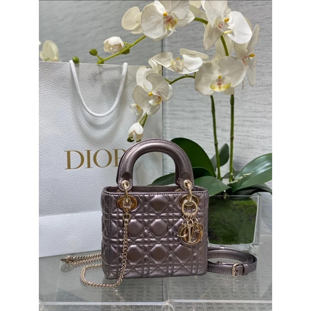凱莉包包『只做原廠代購級別』9.9成新 六格 終極渠道 Dior Lady 黛妃包 經典女包 羊皮漆皮金扣銀扣琺瑯-規格圖1