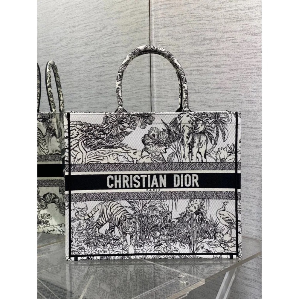 凱莉包包『只做原廠代購級別』9.9成新 Dior 托特包 老花系列購物袋 Mini book tote 冬日花園蕾絲星座-規格圖9