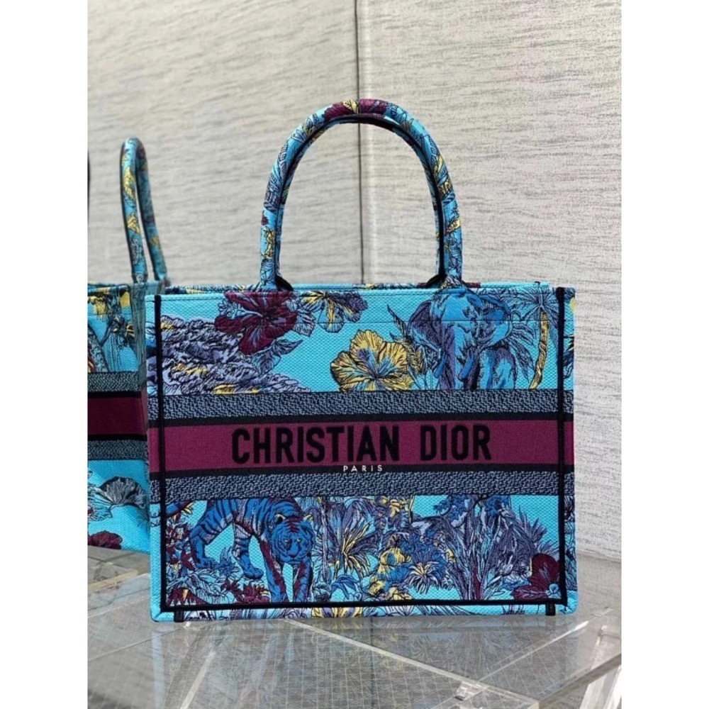 凱莉包包『只做原廠代購級別』9.9成新 Dior 托特包 老花系列購物袋 Mini book tote 冬日花園蕾絲星座-規格圖9
