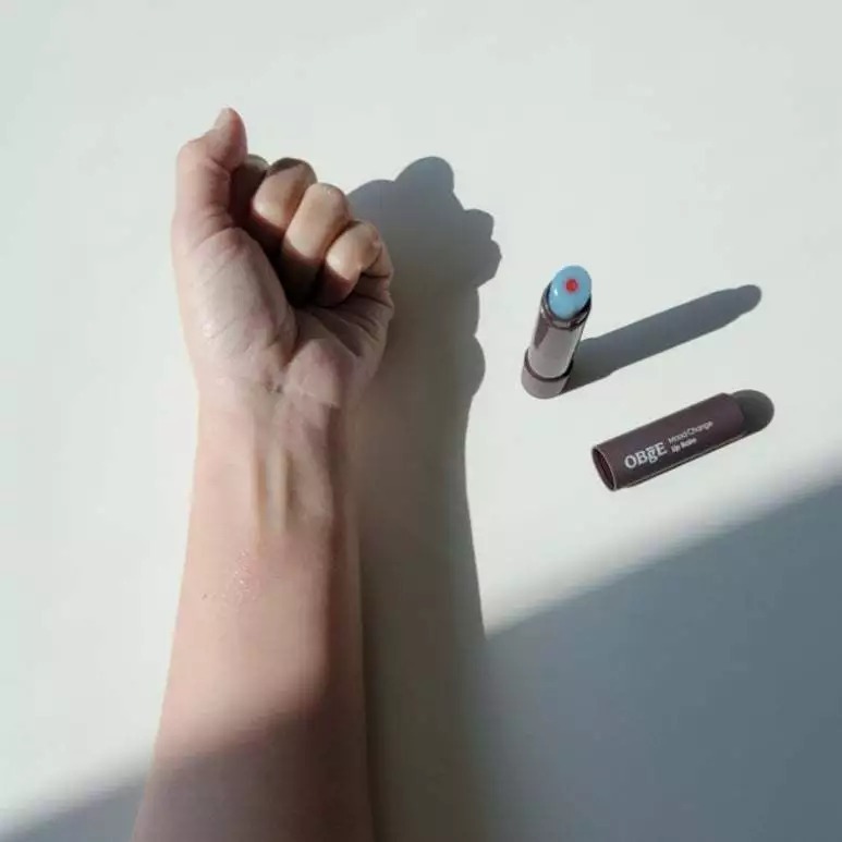 OBgE｜心情按鈕 蜂蜜奶油護唇膏 滋潤 保濕 紅潤 自然 天生 好氣色 無色 滋潤 角質護理 男性｜AnniuKr｜-細節圖5