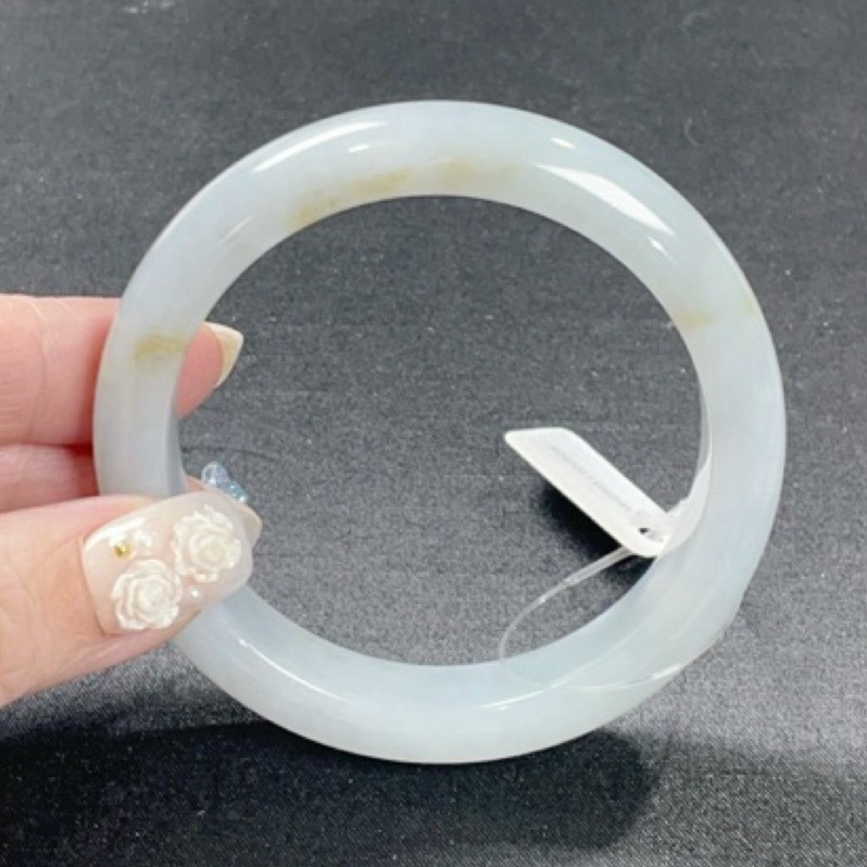 《Always9168輕奢珠寶》 B70天然緬甸A貨翡翠手鐲天空藍飄黃翡55.7mm+正圈平安鐲送台證-細節圖6