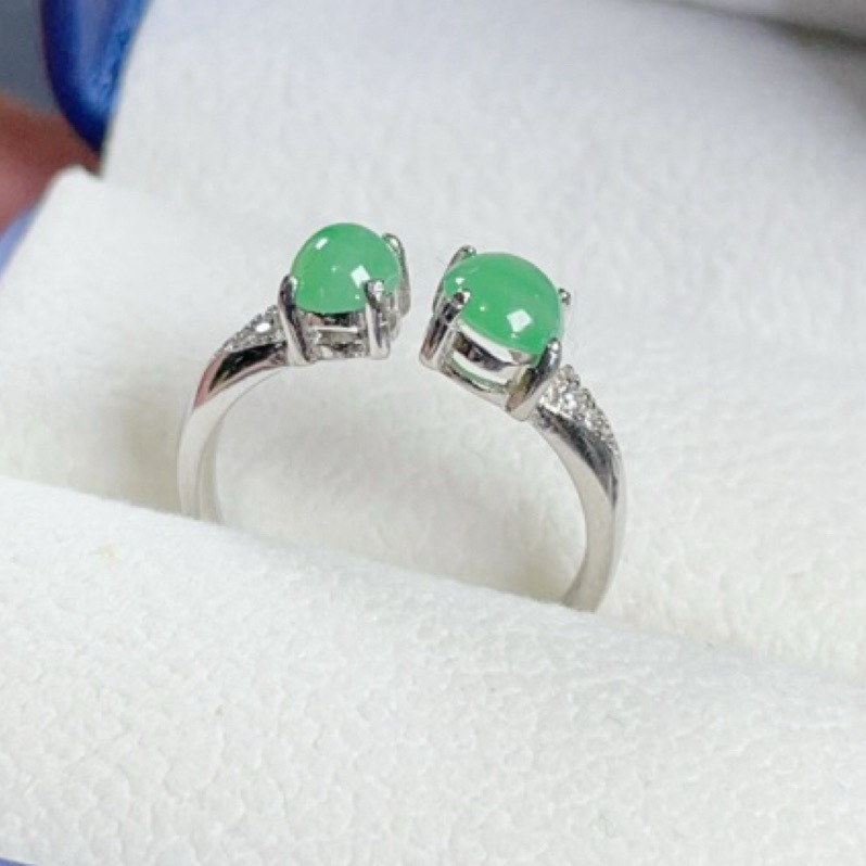 《Always9168輕奢珠寶》 天然緬甸A貨翡翠蛋面戒指冰陽綠上開口設計款S925銀鑲嵌活動戒圍-細節圖5