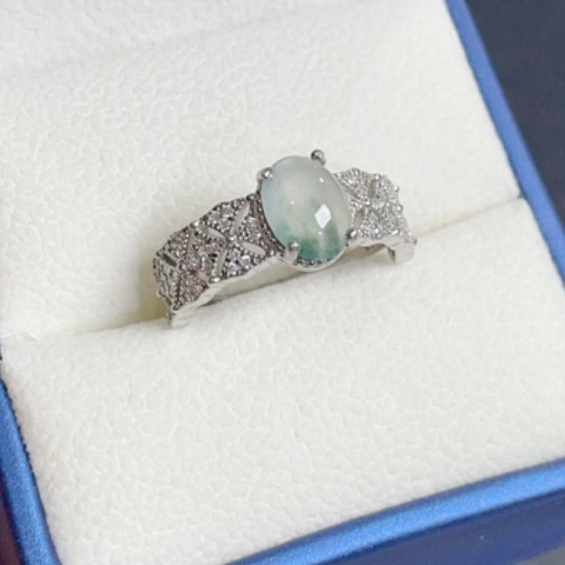 《Always9168輕奢珠寶》 天然緬甸A貨翡翠蛋面戒指冰陽綠設計款S925銀鑲嵌活動戒圍-細節圖3