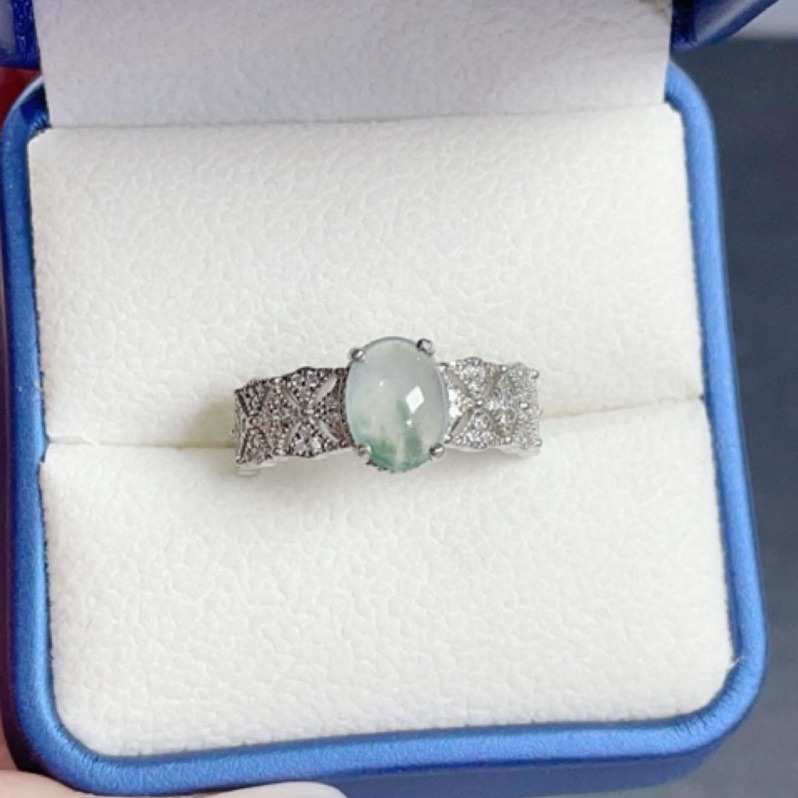 《Always9168輕奢珠寶》 天然緬甸A貨翡翠蛋面戒指冰陽綠設計款S925銀鑲嵌活動戒圍-細節圖6