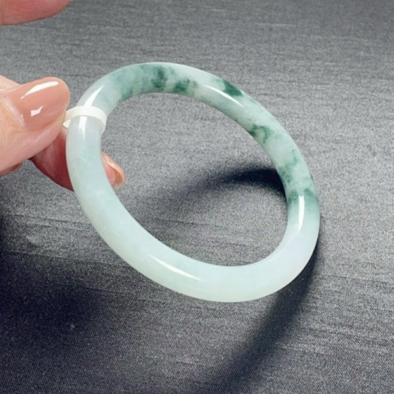 《Always9168高貨》B22天然緬甸A貨翡翠手鐲冰紫底飄花圓條57圈口送台證-細節圖9