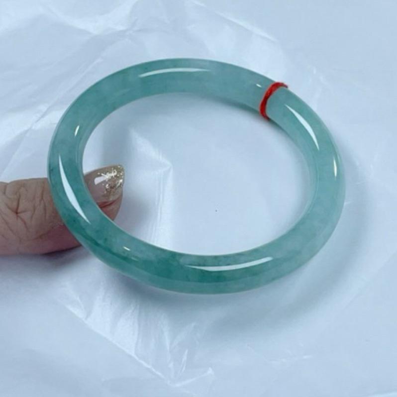 《Always9168輕奢珠寶》A31天然緬甸A貨翡翠手鐲圓條果凍綠漸層美鐲-細節圖5