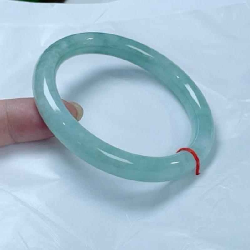 《Always9168輕奢珠寶》A31天然緬甸A貨翡翠手鐲圓條果凍綠漸層美鐲-細節圖7