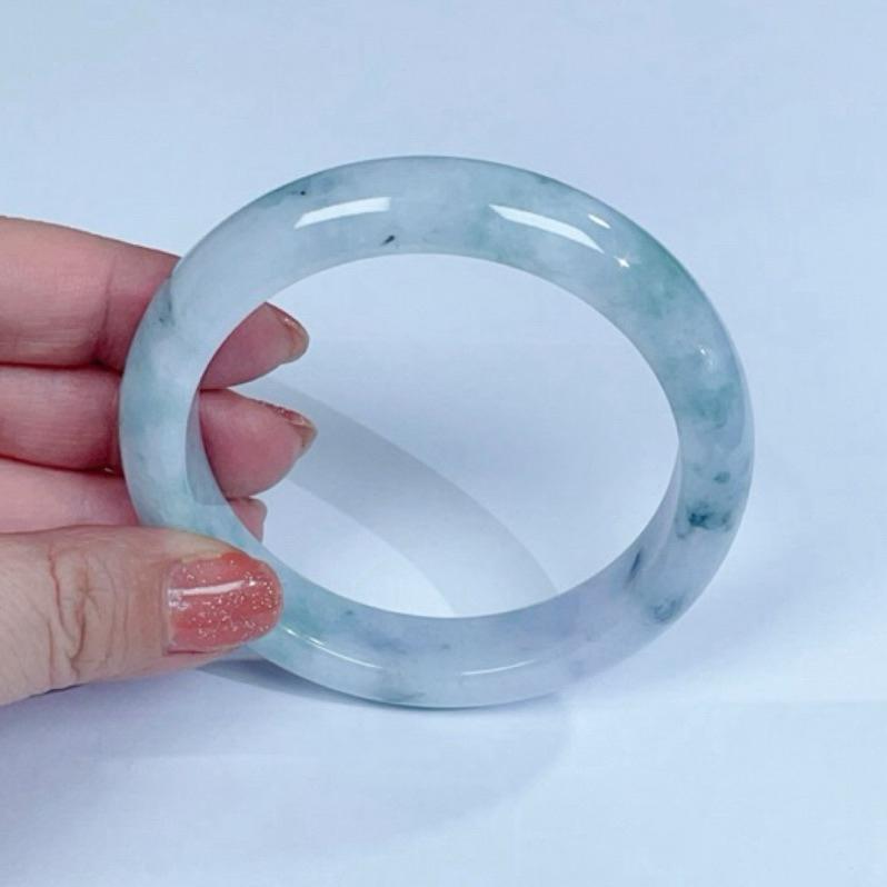 《Always9168輕奢珠寶》L23天然翡翠A貨翡翠手鐲58+紫加綠飄花底子細膩完美台證-細節圖4