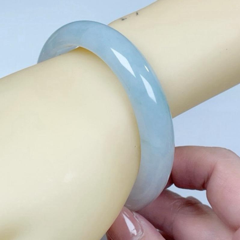 《Always9168輕奢珠寶》K72天然緬甸A貨翡翠手鐲冰川藍半山水平安鐲圈口58.3mm台證-細節圖5