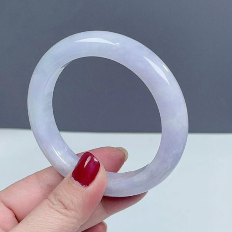 《Always9168輕奢珠寶》L23天然緬甸A貨翡翠手鐲 紫羅蘭春帶彩平安鐲 圈口55.7mm+附台証-細節圖4