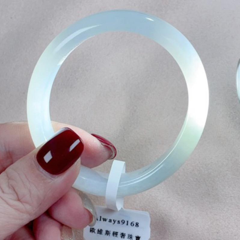 《Always9168輕奢珠寶》J38天然緬甸A貨翡翠手鐲 冰起膠完美 冰水藍貴妃鐲 圈口54+ 附台灣鑑定證書-細節圖4