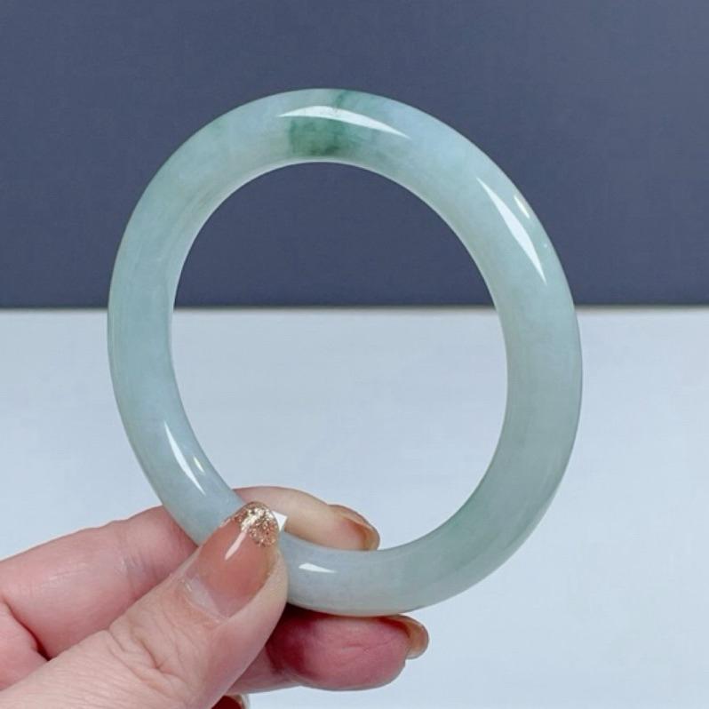 《Always9168輕奢珠寶》L11天然緬甸A貨翡翠手鐲圓條蘋果綠飄花60mm+附台證-細節圖6