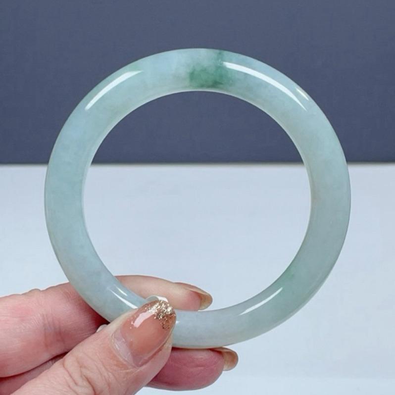 《Always9168輕奢珠寶》L11天然緬甸A貨翡翠手鐲圓條蘋果綠飄花60mm+附台證-細節圖7