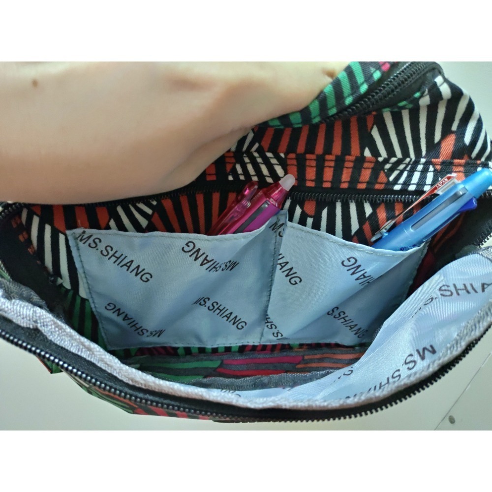 MS.SHIANG簡約大容量斜背包 台灣設計師自創品牌-細節圖8