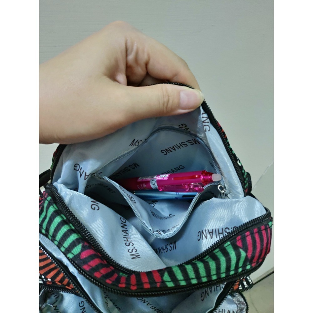 MS.SHIANG簡約大容量斜背包 台灣設計師自創品牌-細節圖10