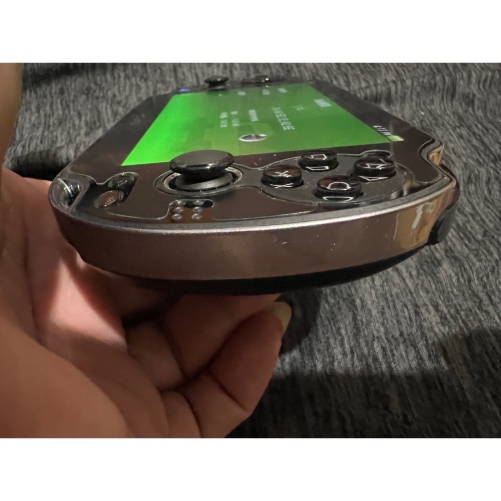 PSVITA 1007型內含8G記憶卡-細節圖5