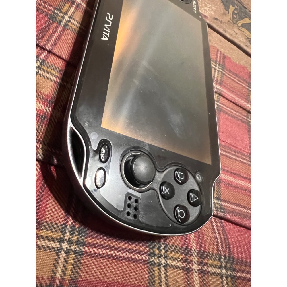 PSVITA 1007型內含8G記憶卡-細節圖4