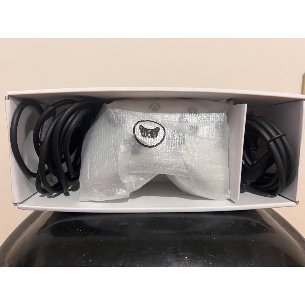 XBOXONE S 500G 二手盒裝完整-細節圖3