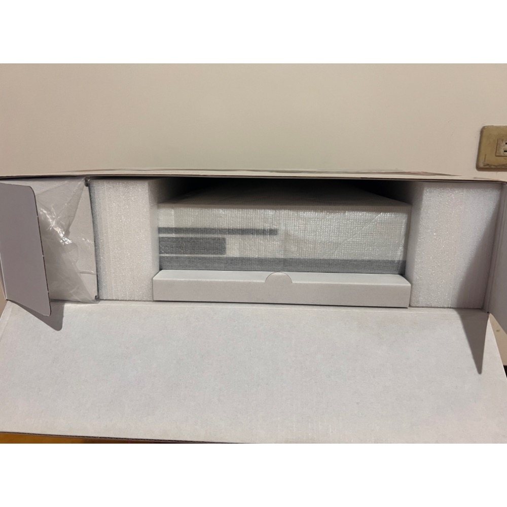 XBOXONE S 500G 二手盒裝完整-細節圖4