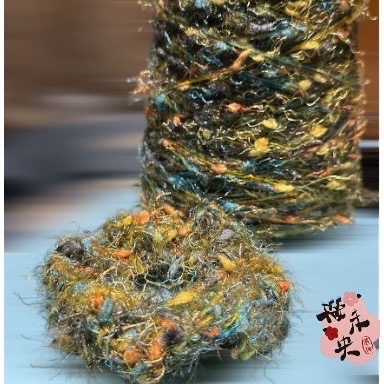 *櫻未央*秋冬款-毛線編織手作髮圈 大腸圈（聖誕樹色款）-細節圖2