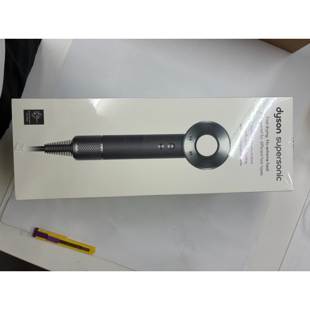 (全新未拆)抗毛躁神器登場｜Dyson 吹風機HD08 黑鋼｜輕鬆吹出柔順秀髮-細節圖3