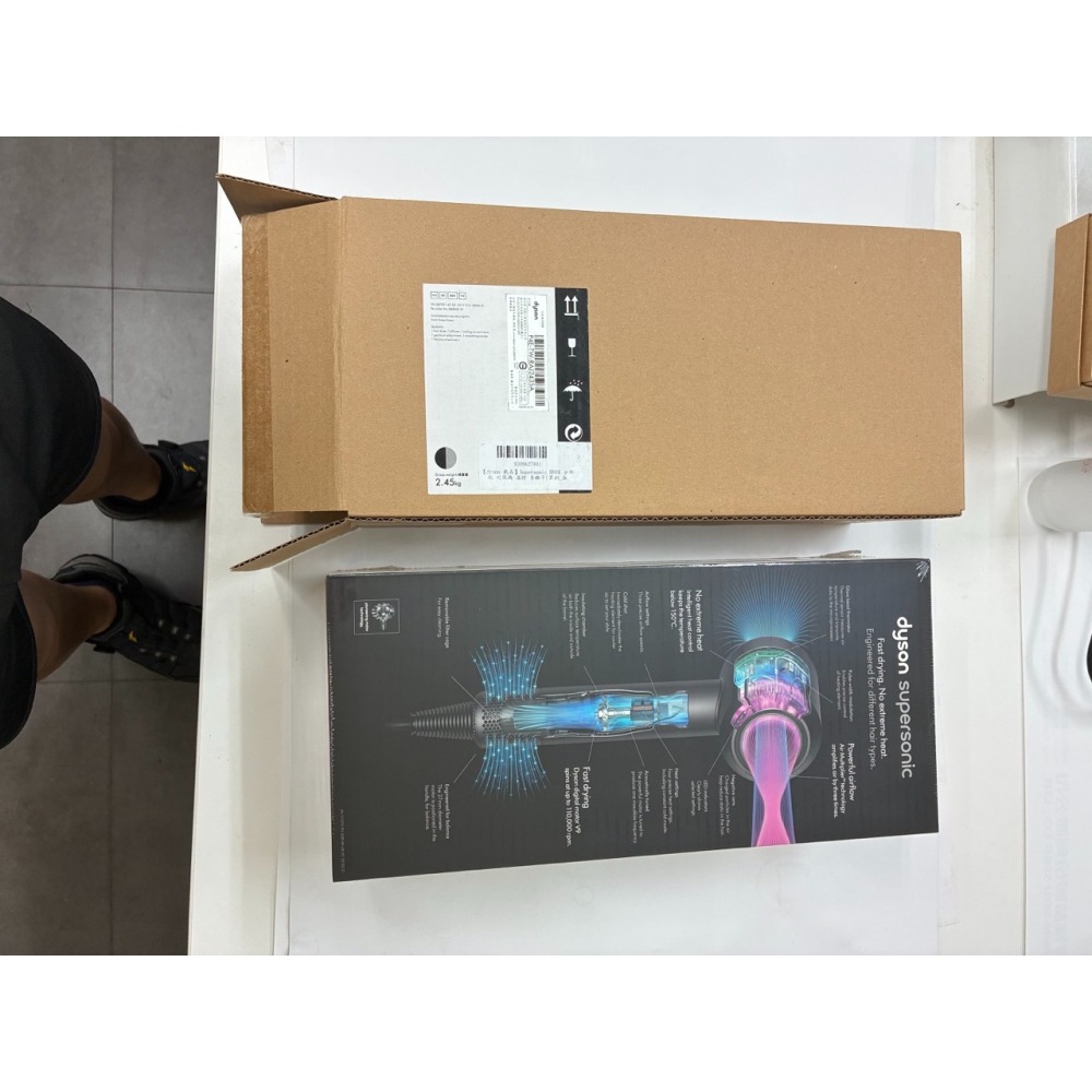 (全新未拆)抗毛躁神器登場｜Dyson 吹風機HD08 黑鋼｜輕鬆吹出柔順秀髮-細節圖6