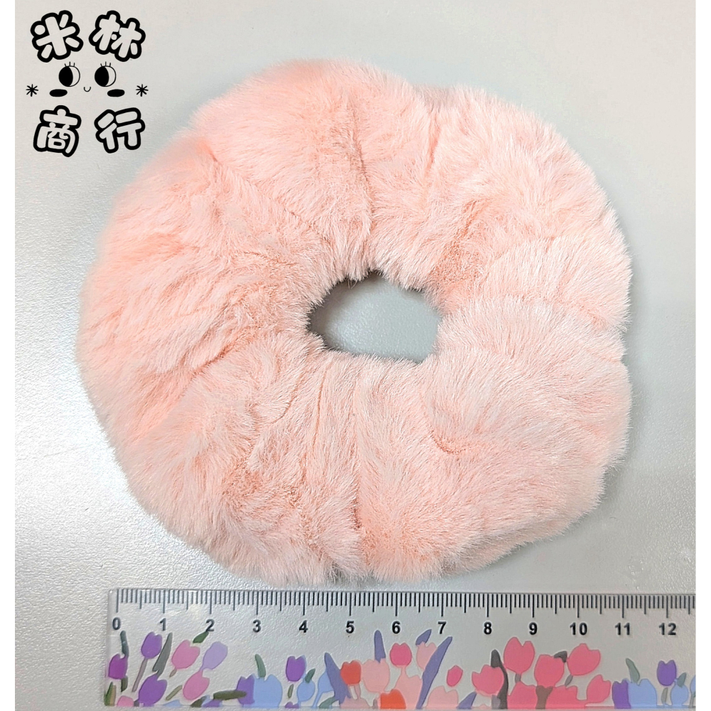 毛茸茸大腸圈 髮圈 髮飾 秋冬款 顏色隨機 ♫米林商行♬-細節圖2