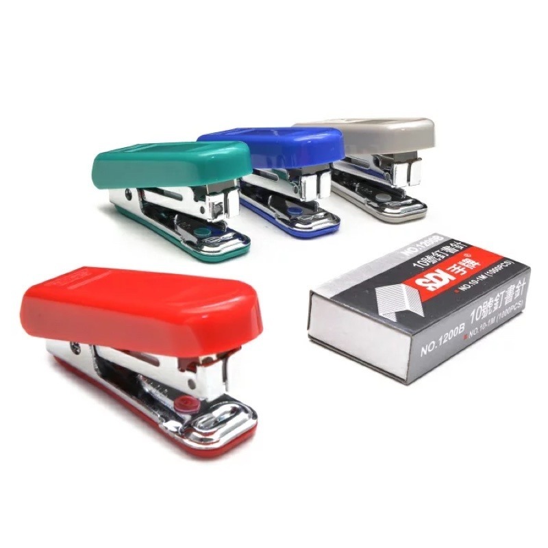 【本丸子文具小舖】手牌 1110CA迷你輕巧型訂書機 (附針) 小釘書機 釘書機-細節圖2