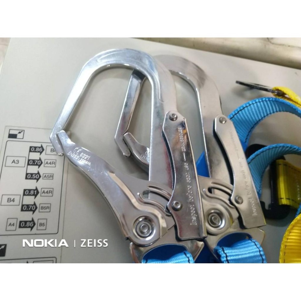 ✪金師父✪背負式 降落傘式 高空作業 登山 編織 安全帶 安全吊帶  雙大鉤-細節圖3