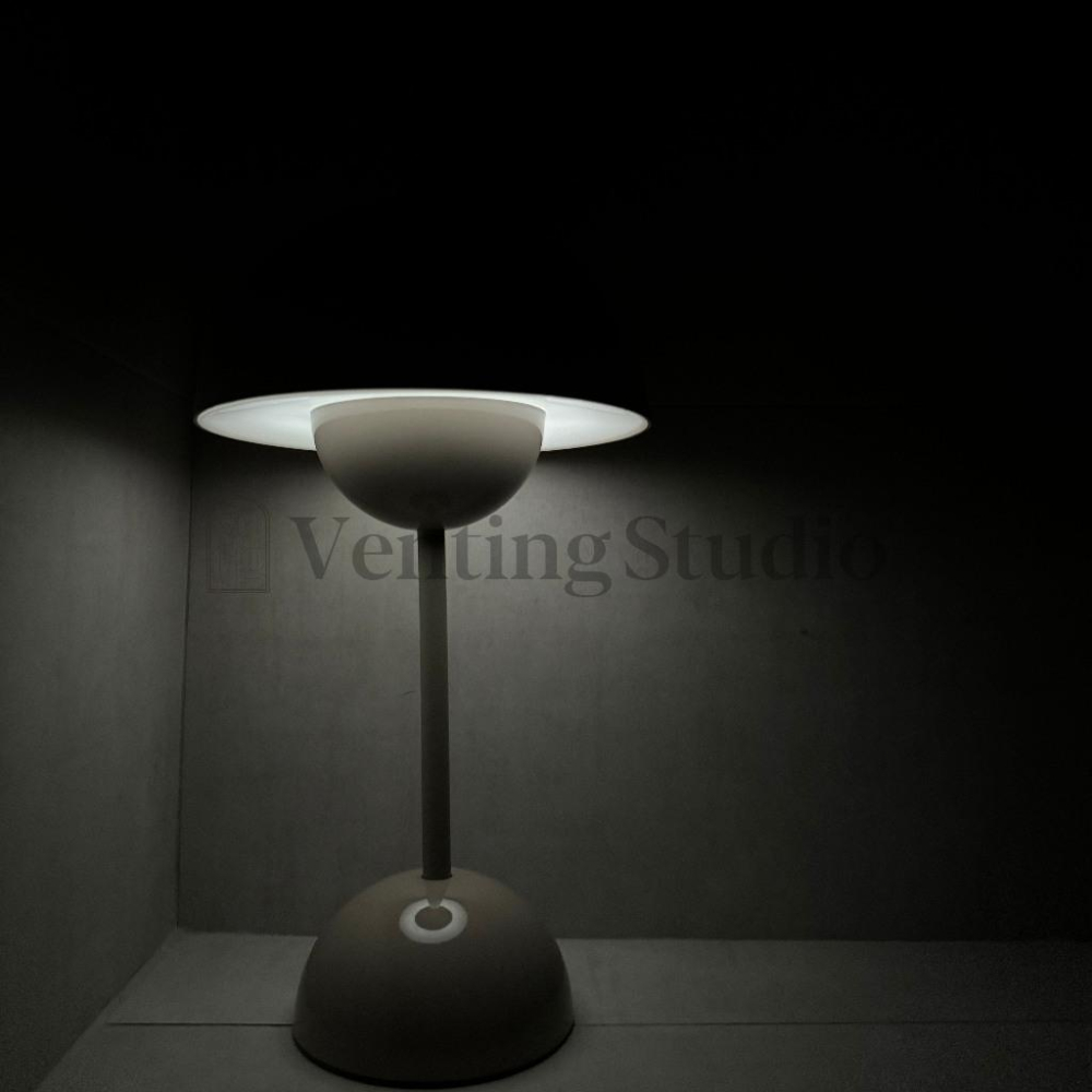 🌵 𝐕𝐞𝐧𝐭𝐢𝐧𝐠 𝐒𝐭𝐮𝐝𝐢𝐨 🌵  | 現貨 | 北歐典雅桌燈 床頭燈 小夜燈 LED 觸控 三段色溫 INS 檯燈-細節圖3