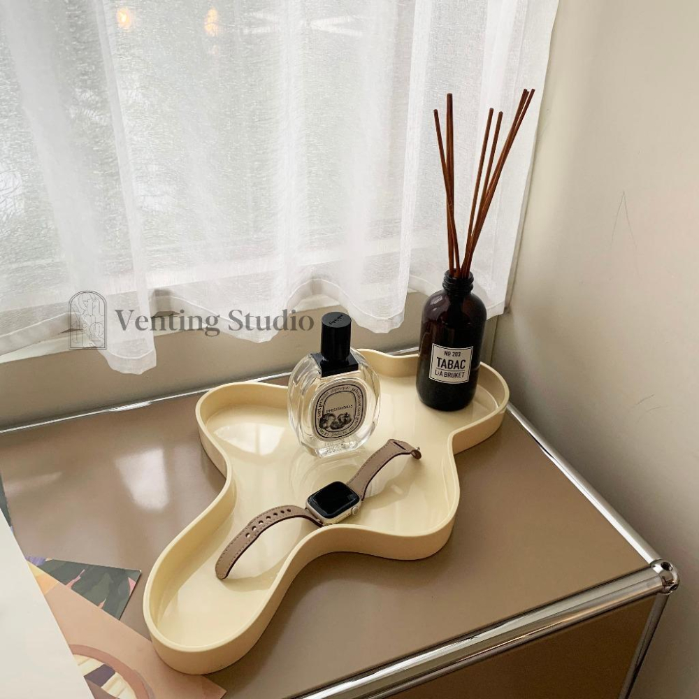 🌵 𝐕𝐞𝐧𝐭𝐢𝐧𝐠 𝐒𝐭𝐮𝐝𝐢𝐨 🌵  | 現貨 | ins風不規則形收納盤 飾品收納 桌上收納 鑰匙盒 收納盒 托盤-細節圖4