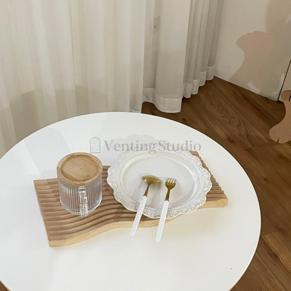 🌵 𝐕𝐞𝐧𝐭𝐢𝐧𝐠 𝐒𝐭𝐮𝐝𝐢𝐨 🌵  | 現貨 | 法式典雅浮雕餐盤 8吋 陶瓷盤 點心盤 甜點盤 蛋糕盤-細節圖2