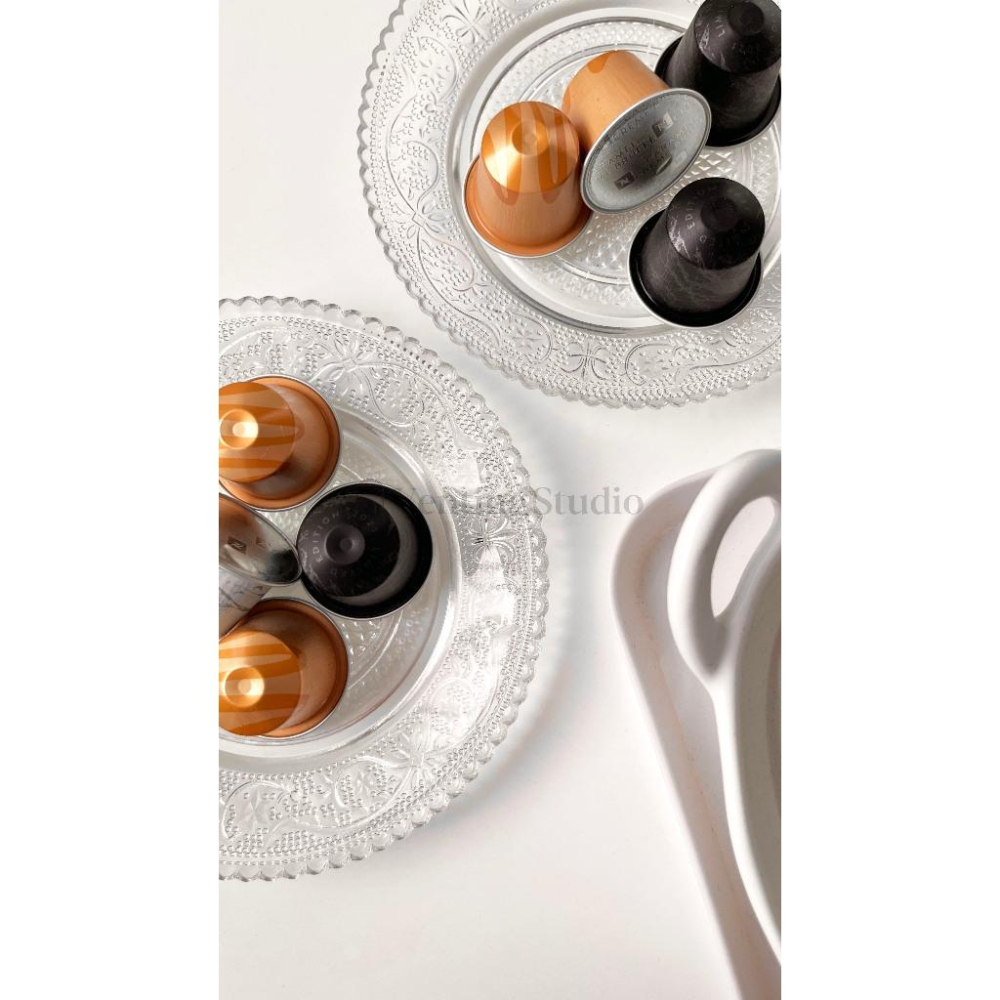 🌵 𝐕𝐞𝐧𝐭𝐢𝐧𝐠 𝐒𝐭𝐮𝐝𝐢𝐨 🌵  | 現貨 | 波西米亞復古浮雕花紋盤 透明復古雕花 點心盤 甜點盤 水果盤-細節圖3