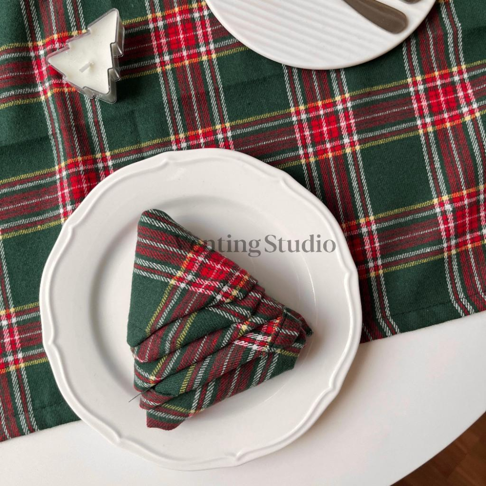 🌵 𝐕𝐞𝐧𝐭𝐢𝐧𝐠 𝐒𝐭𝐮𝐝𝐢𝐨 🌵  | 現貨 | 聖誕餐桌布 美式鄉村格子裝飾桌布 英格蘭風桌巾-細節圖4