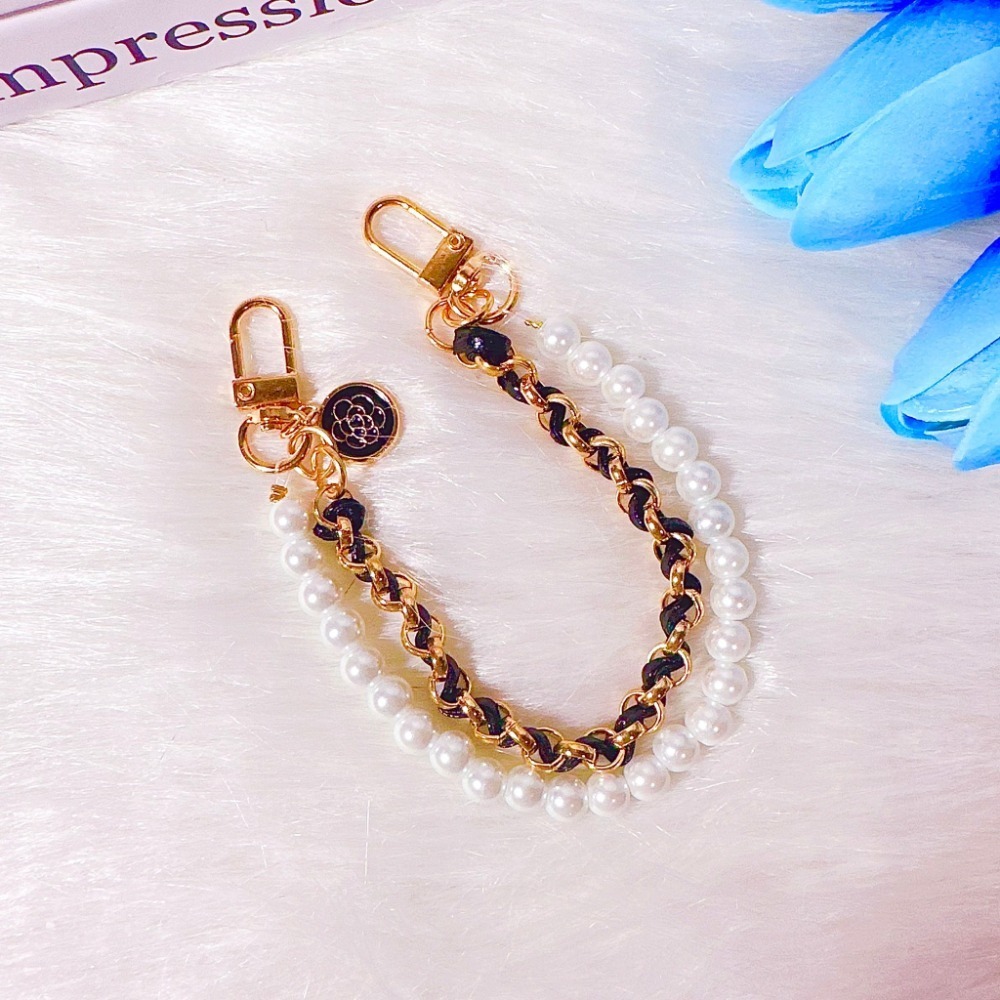 【韓系小香風鍊條珍珠手機吊飾】鑰匙圈 山茶花手機鍊 手機掛繩 包包吊飾 掛件 手提多功能  #CP0302-規格圖4