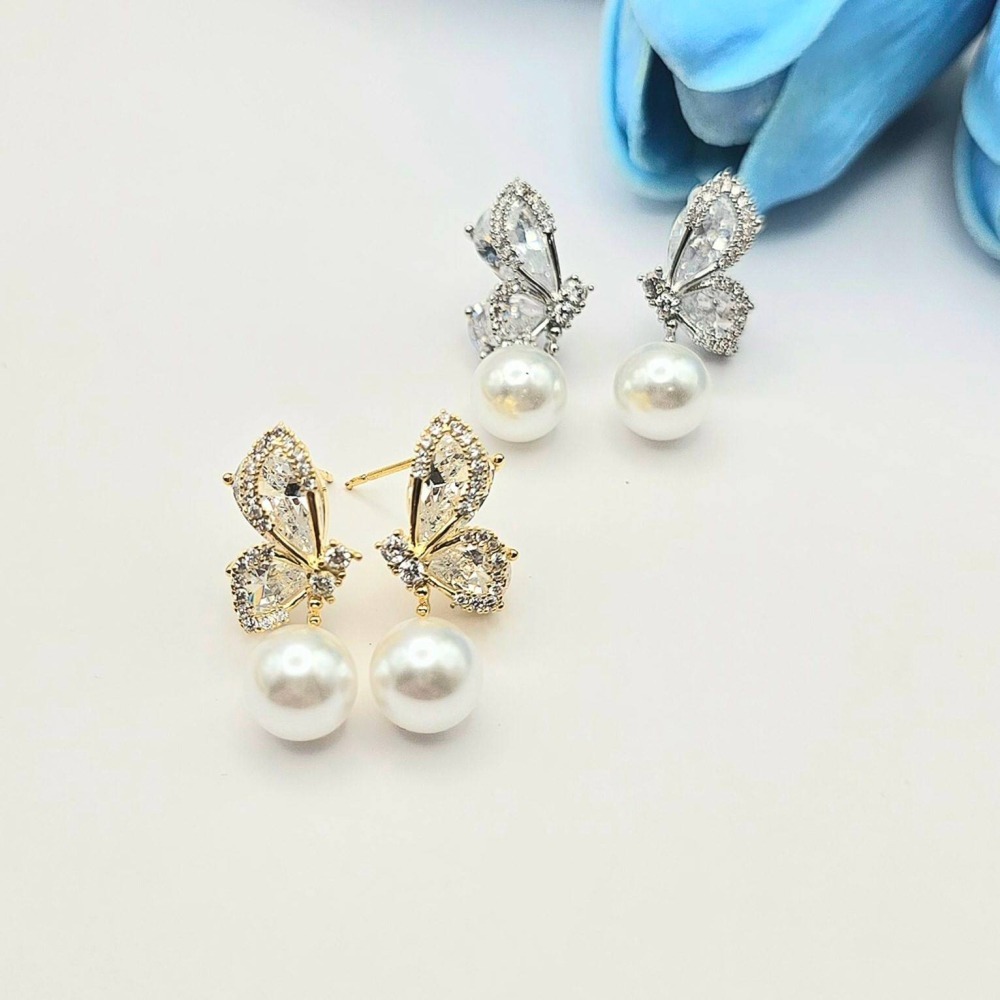 【正韓 925銀針 氣質水鑽蝴蝶珍珠耳環】 韓國爆款推薦耳環 耳飾 網紅必備推薦飾品 送禮 YA5305-細節圖3