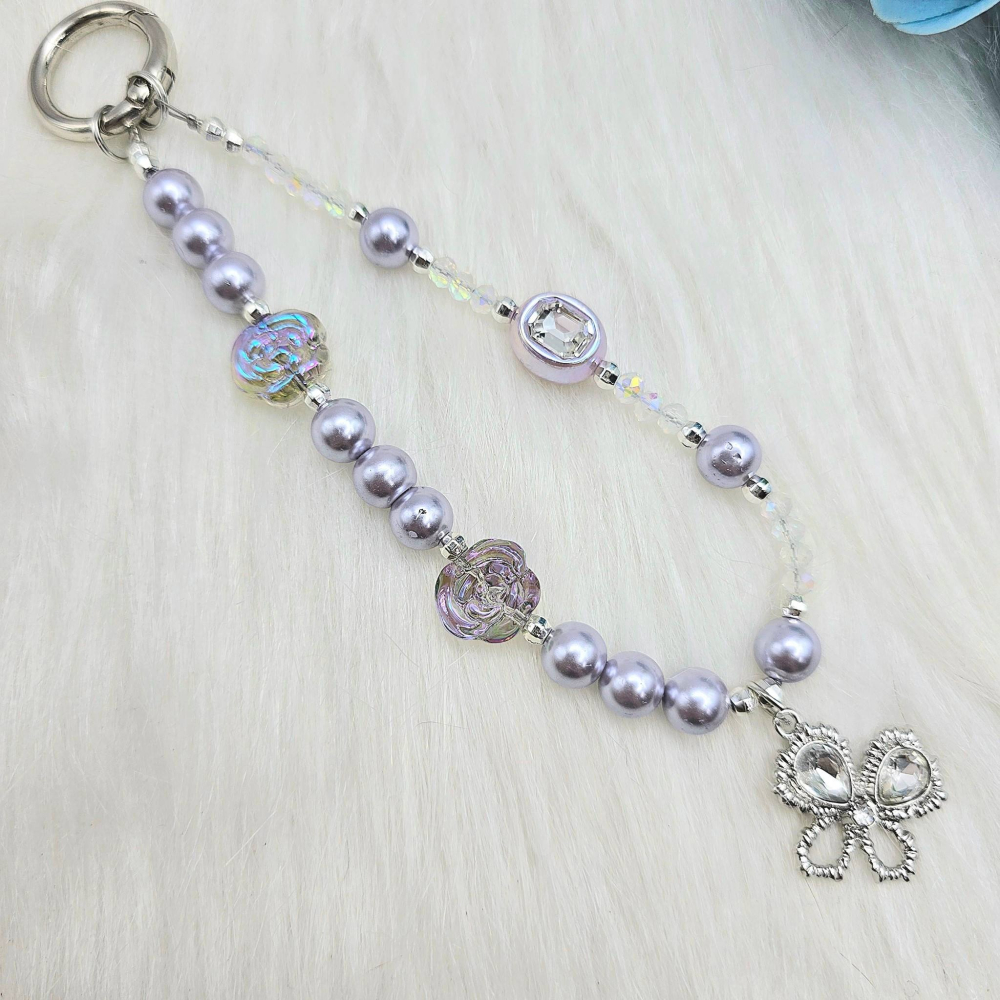 【串珠玫瑰 水鑽蝴蝶墜飾鑰匙圈】 鑰匙扣 流行包包掛件 手機掛件 壓克力吊飾 送禮 生日禮物推薦 CP0401-細節圖2