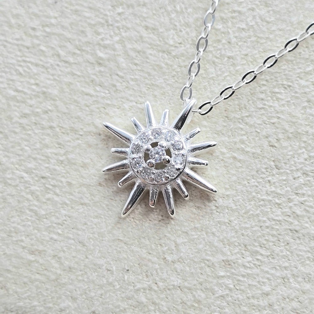 【陽光絮語】 S925 18K金 太陽項鍊 純銀頸鍊 鑲鑽造型項鍊 流行時尚 女生飾品 首飾 送禮推薦 CA0303-規格圖8