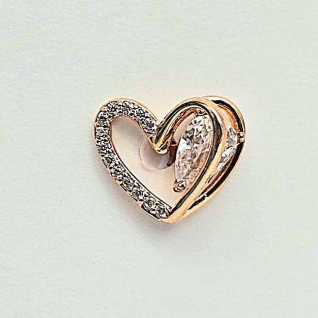 【正韓 S925銀針 愛心水鑽鏤空耳環】  韓國熱賣飾品 氣質耳環 流行時尚耳飾 女生送禮推薦 WA7227-細節圖6