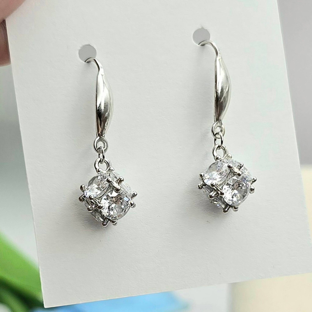 【 S925純銀 鋯石氣質優雅耳環】 耳飾 流行時尚首飾 網紅推薦女生飾品 CA0234-細節圖3