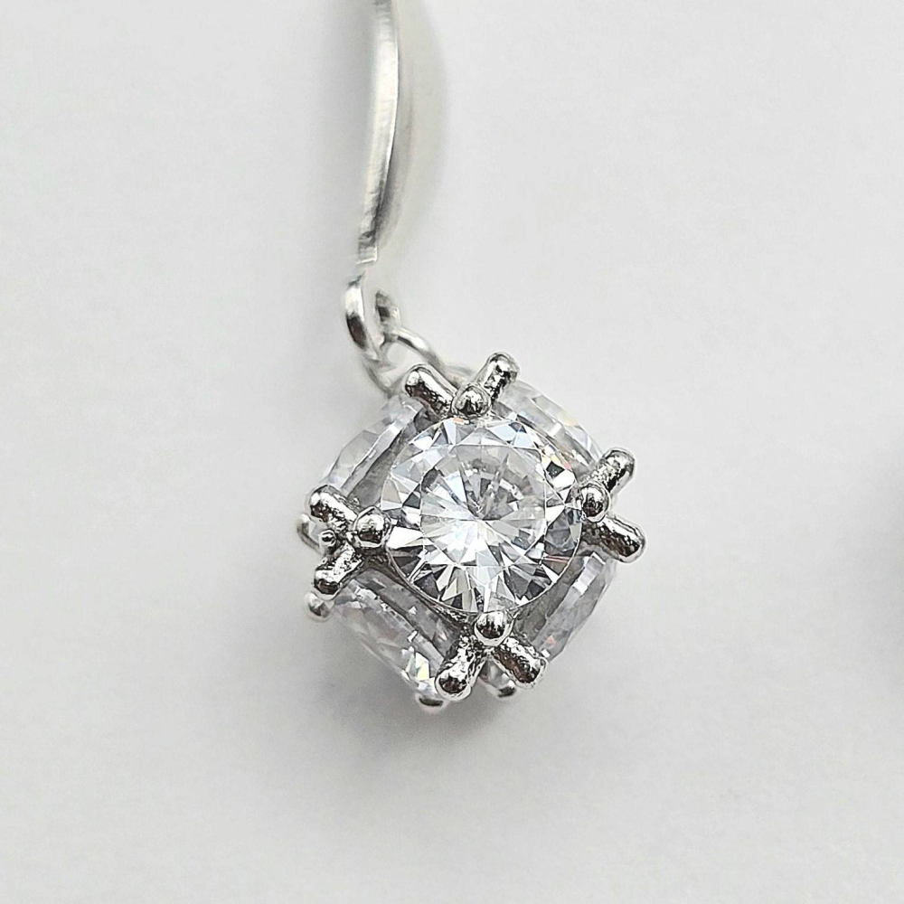 【 S925純銀 鋯石氣質優雅耳環】 耳飾 流行時尚首飾 網紅推薦女生飾品 CA0234-細節圖4