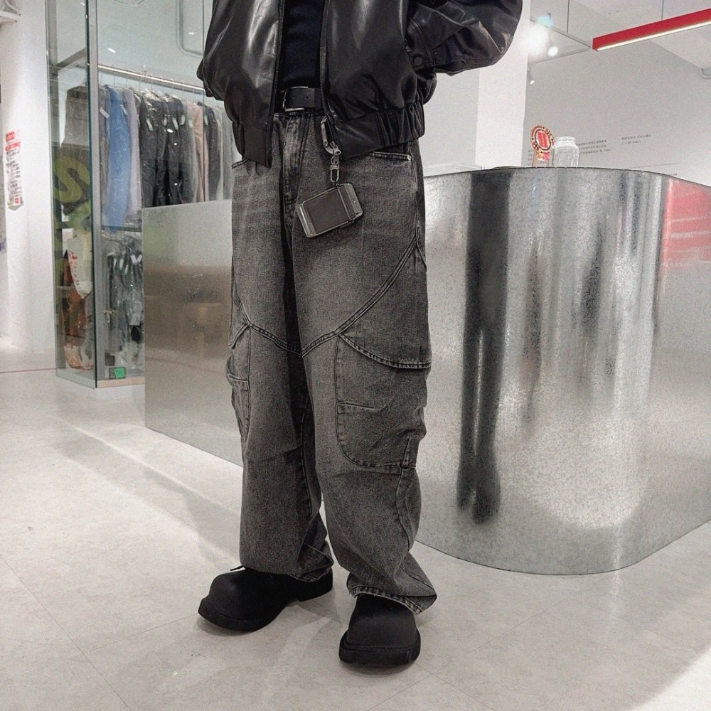 ￼【PORY STORE】 韓國 大口袋 工裝 牛仔褲 休閒 長褲 落地褲 牛仔長褲 寬鬆長褲 男生長褲 工裝褲 闊腿褲-細節圖4