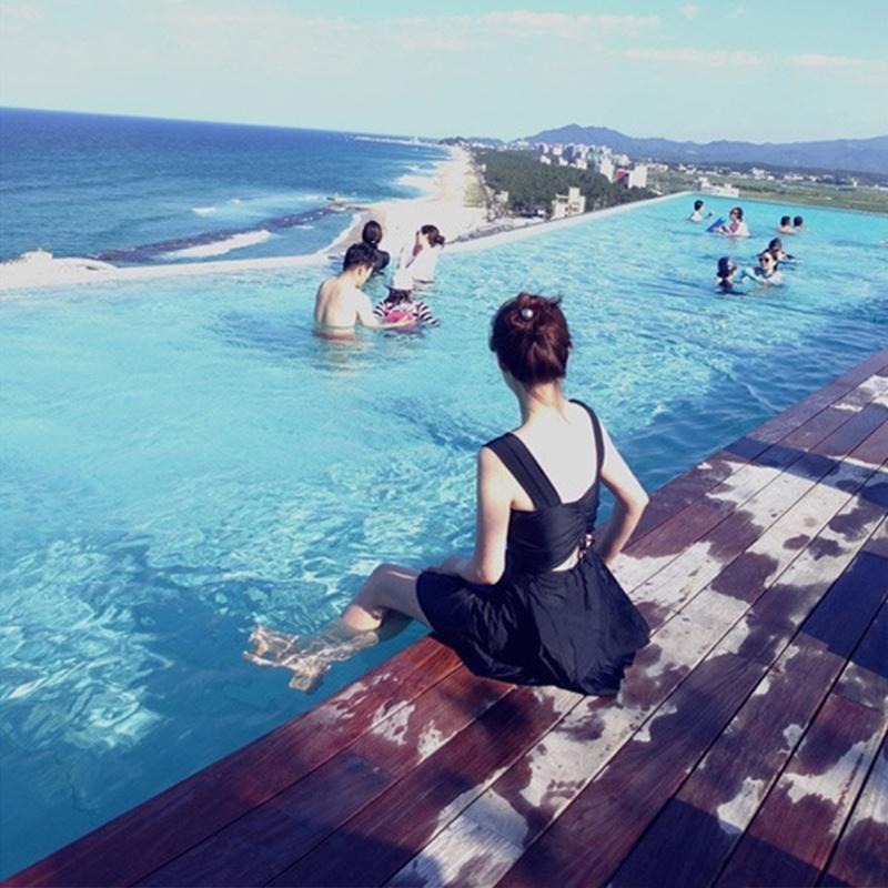 【D.studio】韓版保守小黑裙游泳衣 連身裙 吊帶裙 吊帶褲 女裝【S133】-細節圖9