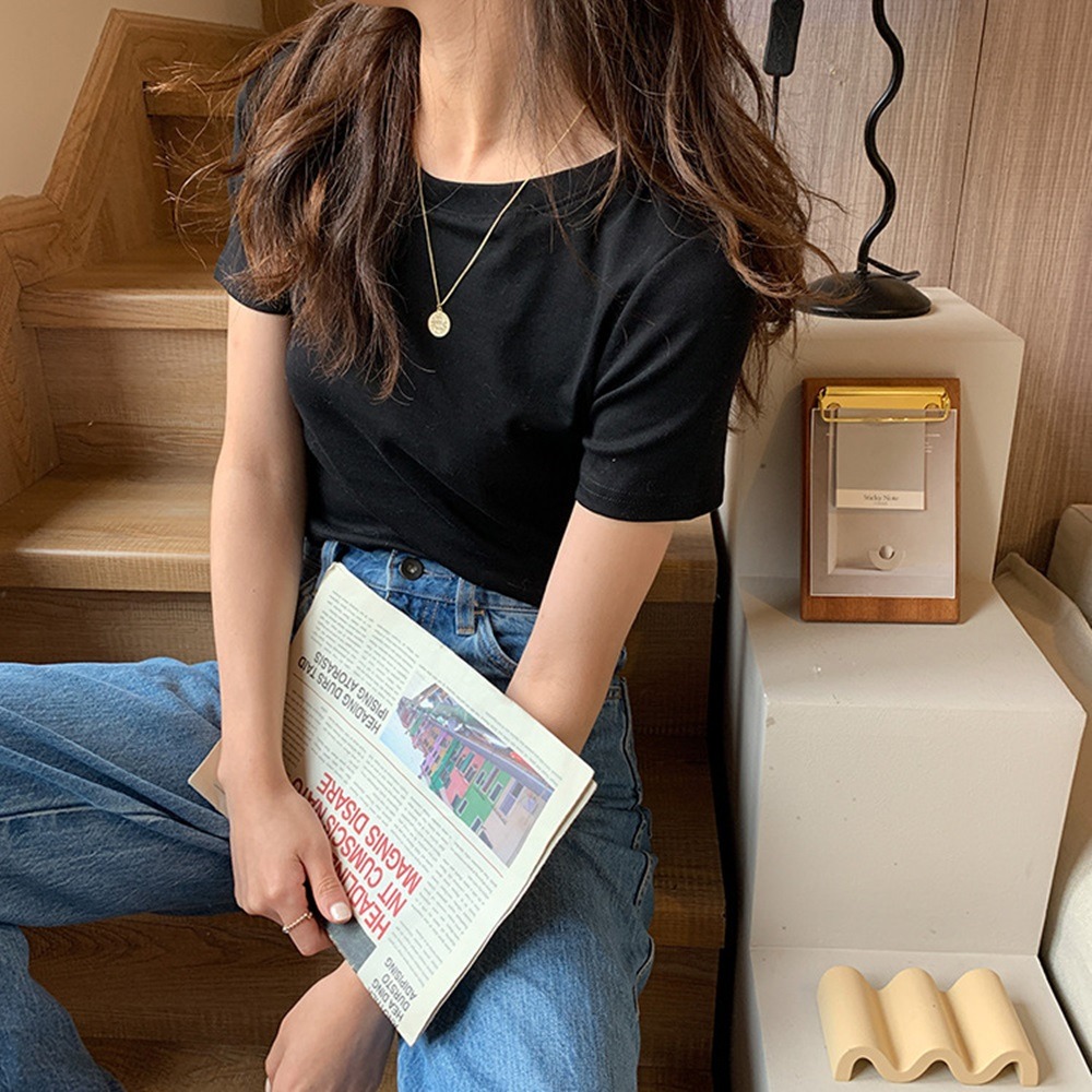 【D.studio】韓版休閒百搭短版上衣 短袖上衣 短袖t恤 女裝 顯瘦上衣 衣服 寬鬆上衣 素T 短板上衣【T222】-細節圖2