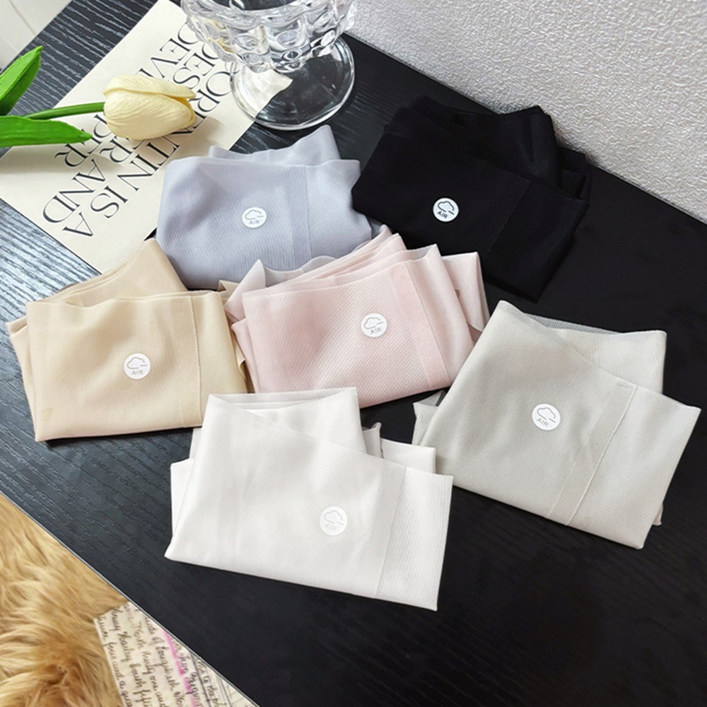 【D.studio】超薄裸感3D一片式無痕冰絲面膜內褲 中腰三角褲 冰絲無痕涼感內褲 素色內褲 無痕內褲 【U20】-細節圖3
