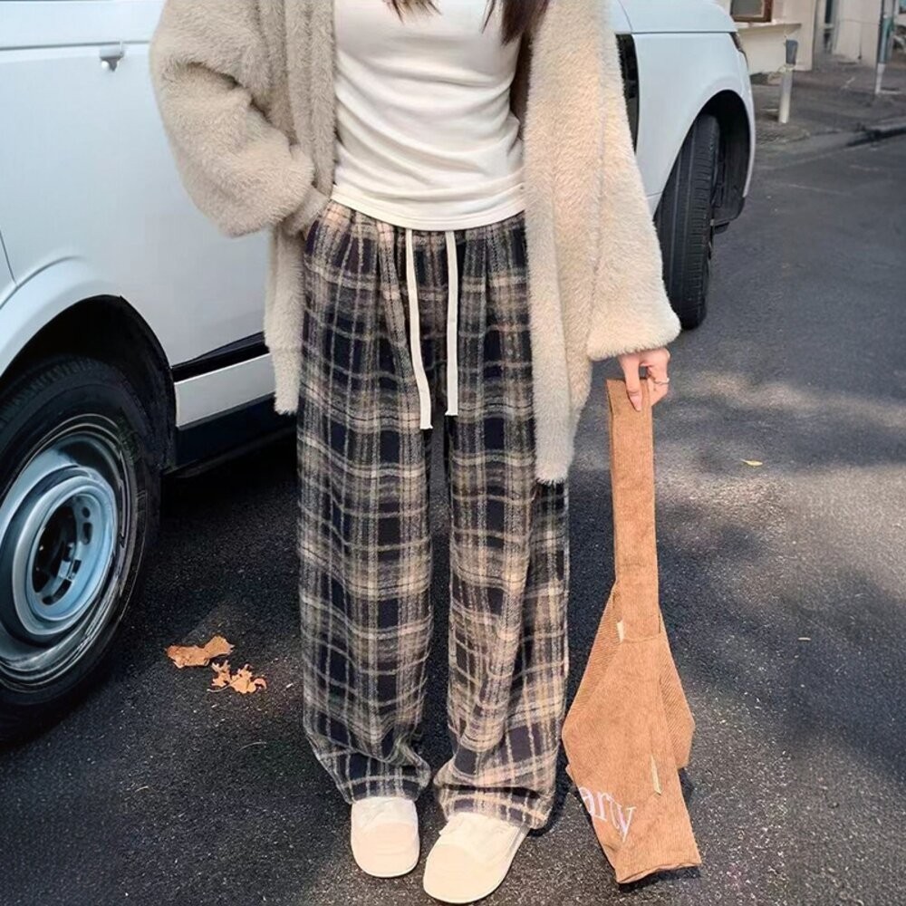 【台灣發貨】韓版加厚加絨復古高腰垂感格紋寬褲 寬褲 褲子 女裝【P418】-細節圖6