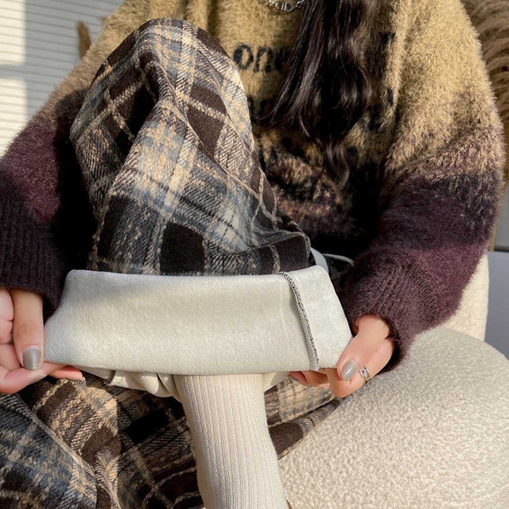 【台灣發貨】韓版加厚加絨保暖寬鬆復古格子寬褲 寬褲 褲子 女裝【P418】-細節圖5